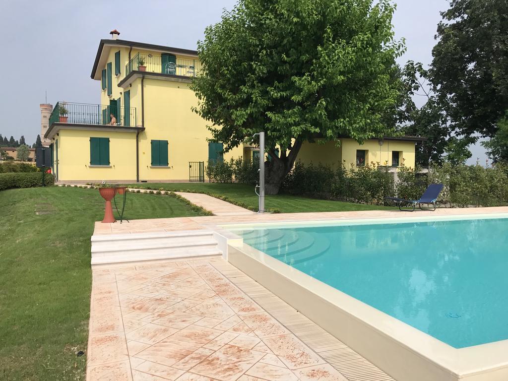 Albergo Quattro Pini San Martino della Battaglia Exterior foto