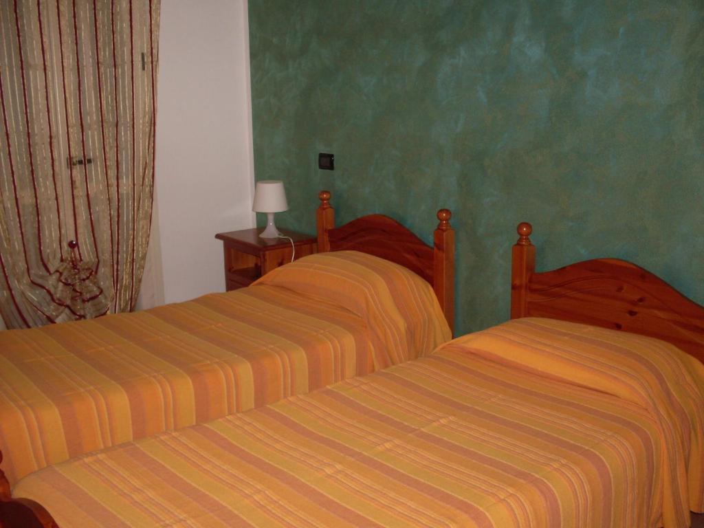 Albergo Quattro Pini San Martino della Battaglia Habitación foto